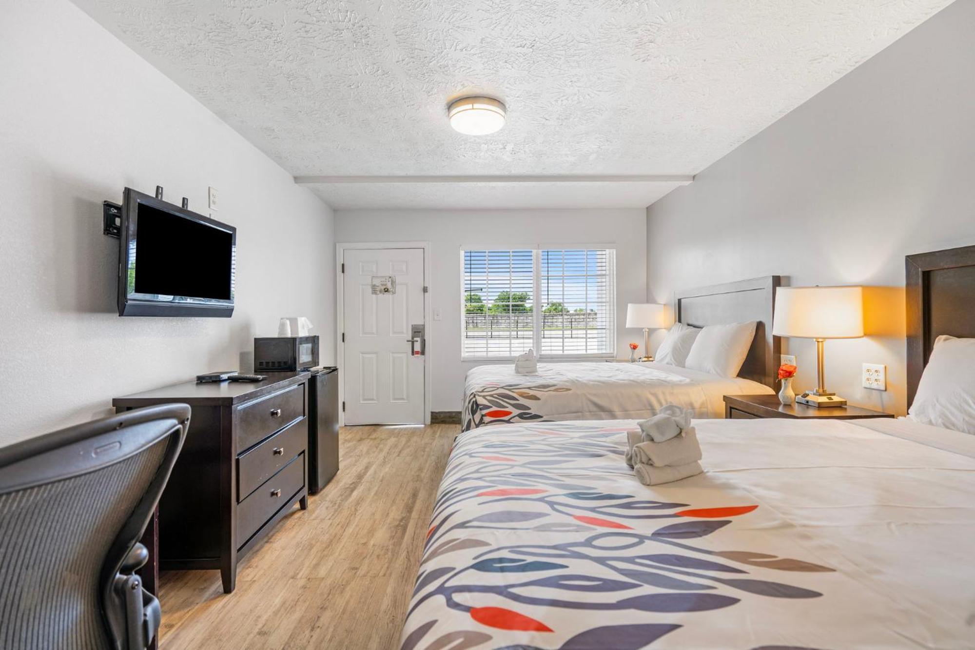 Budgetel Inns & Suites Augusta Downtown 706-945-1238 エクステリア 写真