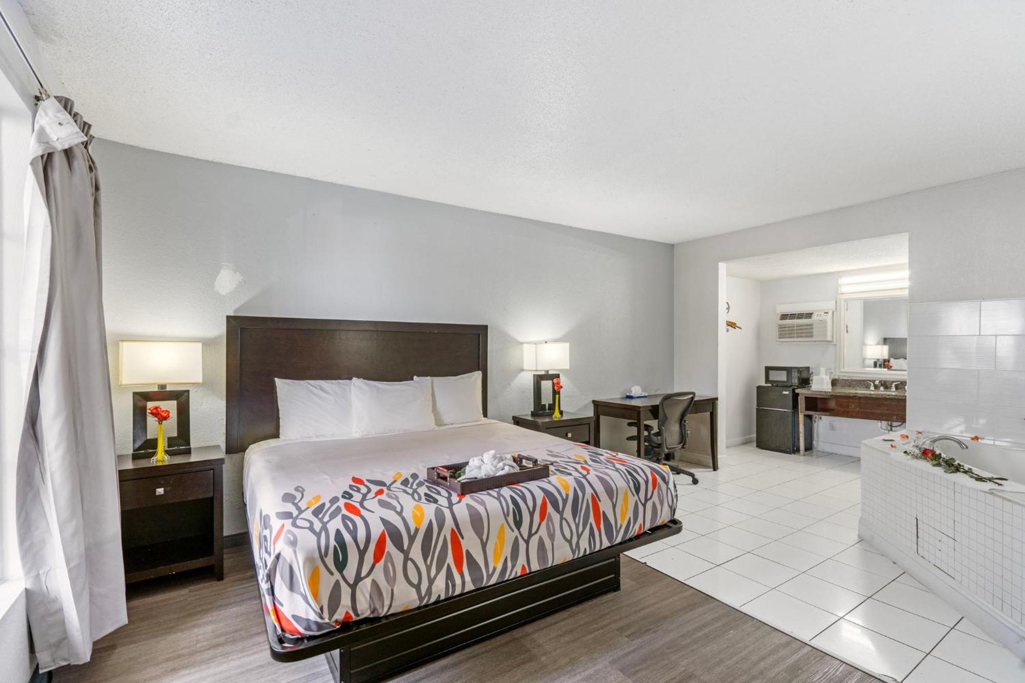 Budgetel Inns & Suites Augusta Downtown 706-945-1238 エクステリア 写真